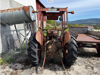 جرار 1968 Massey Ferguson 133: صور 5