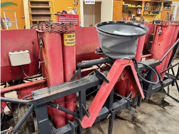 آلة زراعة البطاطس