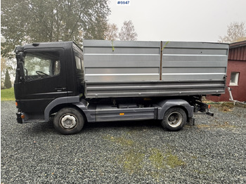 شاحنات مسطحة 2003 Mercedes Benz Atego flatbed: صور 3 شاحنات مسطحة 2003 Mercedes Benz Atego flatbed: صور 3