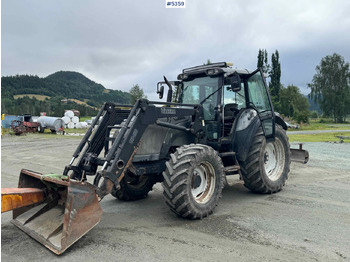 جرار VALTRA M120