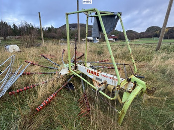 معدات القش CLAAS Liner