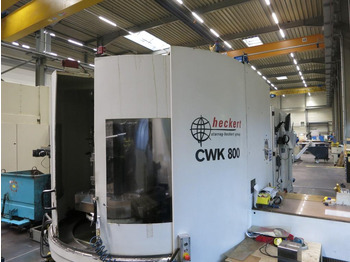مركز تصنيع CNC