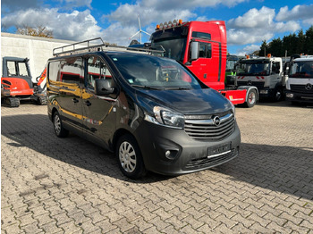 فان المدمجة OPEL Vivaro