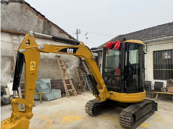 حفارة مصغرة CATERPILLAR 303CR