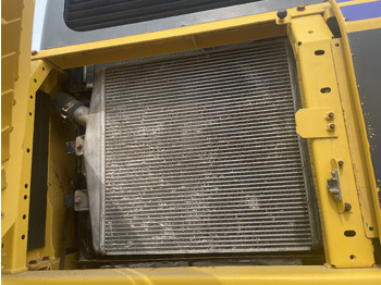 حفارات زحافة KOMATSU PC400-8R: صور 3