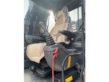 حفارات زحافة VOLVO EC140: صور 5