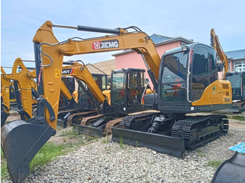 حفارة مصغرة XCMG XE85DA