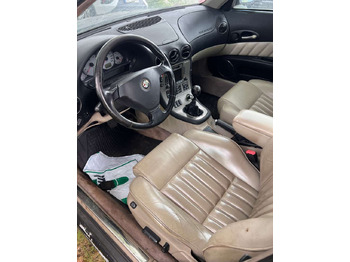 سيدان 1999 Alfa Romeo 166: صور 4