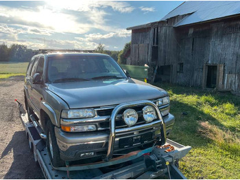 سيارة دفع رباعي 2003 Chevrolet Tahoe: صور 4