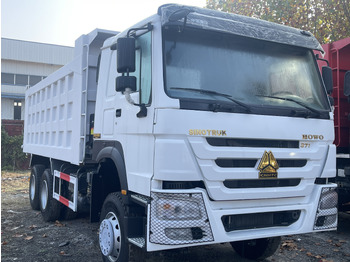 تأجير SINOTRUCK HOWO  SINOTRUCK HOWO: صور 1