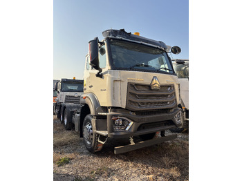 شاحنة جرار SINOTRUK HOWO