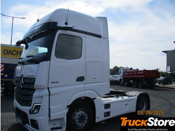 شاحنة جرار MERCEDES-BENZ Actros 1848