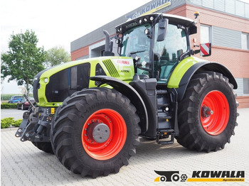 جرار CLAAS Axion 920