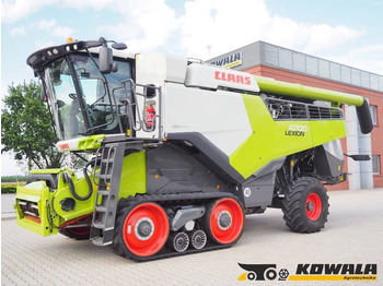حصادة شاملة CLAAS Lexion 6700