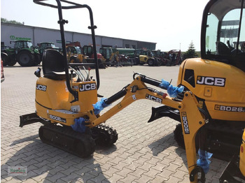 حفارة مصغرة JCB 8008 CTS
