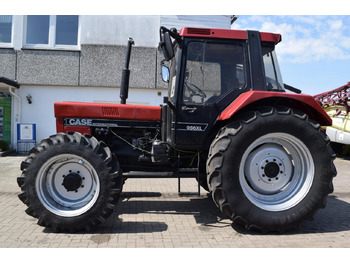 جرار CASE IH 956XL