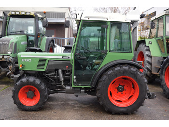جرار FENDT Farmer 200