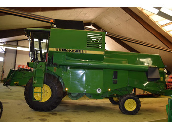 حصادة شاملة JOHN DEERE