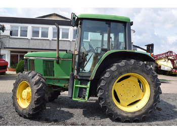 جرار John Deere 6100: صور 3