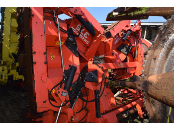 حصادات الذرة KEMPER