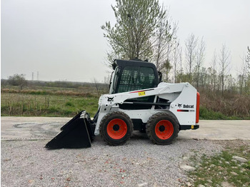 شيول صغير BOBCAT S550