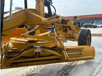 آلة تسوية الأرض Caterpillar 140G: صور 2