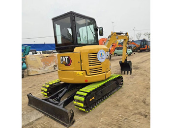 حفارة مصغرة CATERPILLAR 303.5E