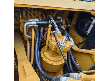 حفارات زحافة Caterpillar 330D2L: صور 3