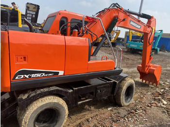 حفارة على عجلات Doosan DX150W: صور 5