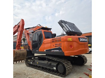 حفارات زحافة DOOSAN DX225LC