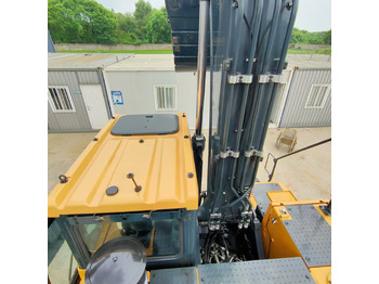 حفارات زحافة جديد HYUNDAI HX220L: صور 5