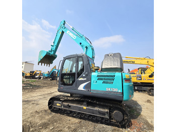 حفارات زحافة Kobelco SK130-8: صور 3 حفارات زحافة Kobelco SK130-8: صور 3