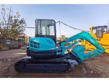 حفارة مصغرة KOBELCO