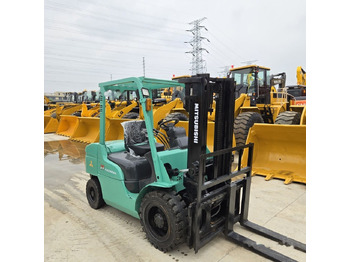 رافعة شوكية ديزل Mitsubishi FD30: صور 4