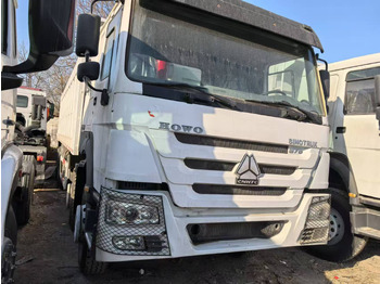 قلابات SINOTRUK HOWO