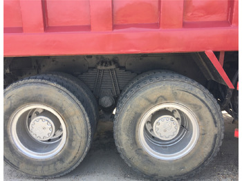 قلابات SINOTRUK HOWO