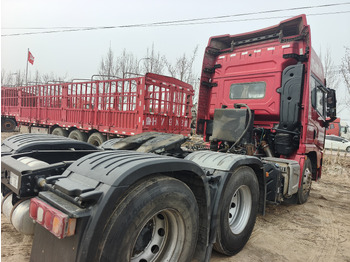 شاحنة جرار Shacman X5000: صور 5 شاحنة جرار Shacman X5000: صور 5