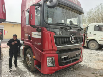 شاحنة جرار Shacman X5000: صور 3 شاحنة جرار Shacman X5000: صور 3