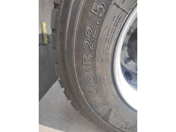 شاحنة جرار SINOTRUK HOWO