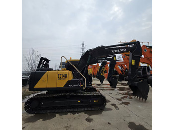 حفارات زحافة VOLVO EC140DL