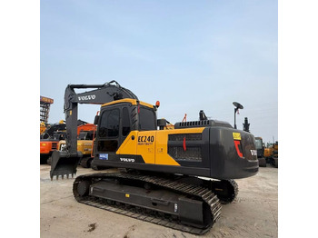 حفارات زحافة VOLVO EC240