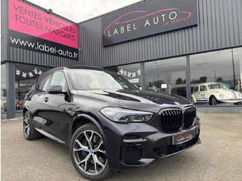 سيارة دفع رباعي BMW