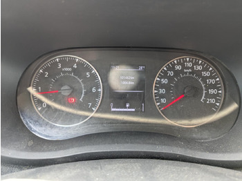 فان RENAULT Master Confort 3t5 L2H2 2.3 dCi 135 ch FOURGON Traction: صور 3
