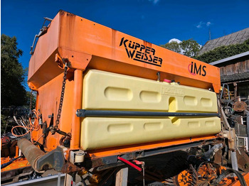 الرمال مفرشة