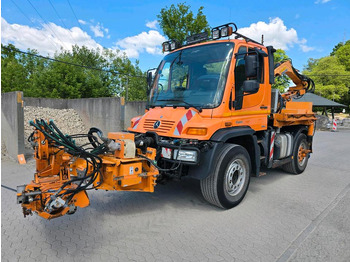 جرافة ثلج UNIMOG U400