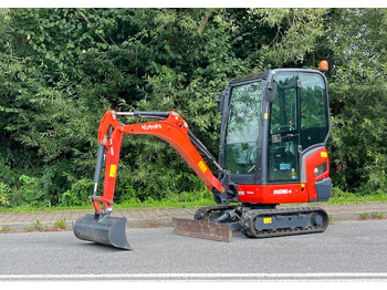 حفارة مصغرة KUBOTA KX016-4