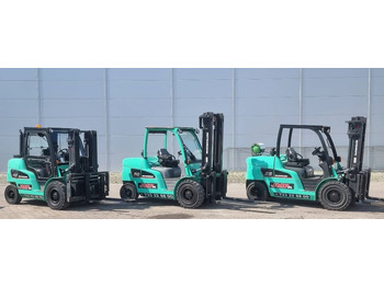 رافعة شوكية ديزل Mitsubishi FD50NT: صور 5