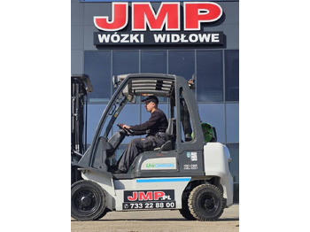 رافعة شوكية تعمل بالغاز UniCarriers U1D2A25LQ DX25 LPG: صور 4 رافعة شوكية تعمل بالغاز UniCarriers U1D2A25LQ DX25 LPG: صور 4