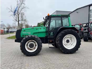 جرار VALTRA 8000