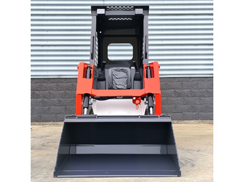 تأجير LEZUM LA670 Mini Small Skid Steer Loader Compact Track Diesel Mini Skid Steer Loader For Sale With Small Mini Skid Steer Attachments 4 In 1 Bucket LEZUM LA670 Mini Small Skid Steer Loader Compact Track Diesel Mini Skid Steer Loader For Sale With Small Mini Skid Steer Attachments 4 In 1 Bucket: صور 3
